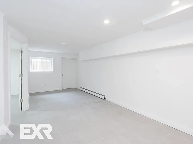 105 Pilling St #1 — Photo 9