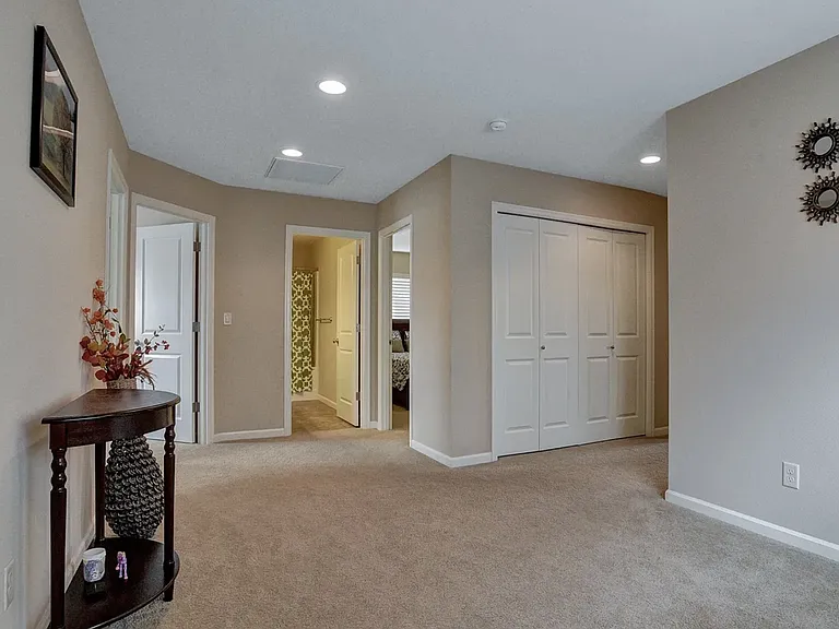 Upstairs spacious landing