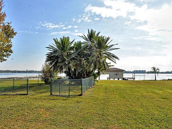 4th image of 1800 Fairview Shores Dr