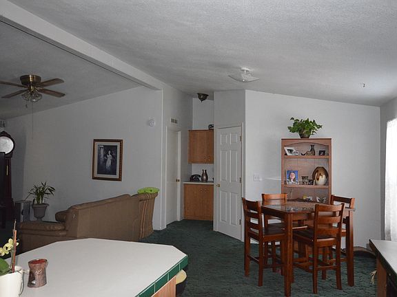 kitchen/dining