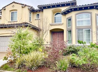 19 Arundel Dr, Hayward, CA 94542