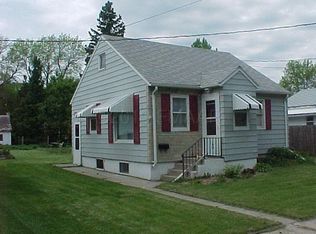 605 15th St N, Moorhead, MN 56560