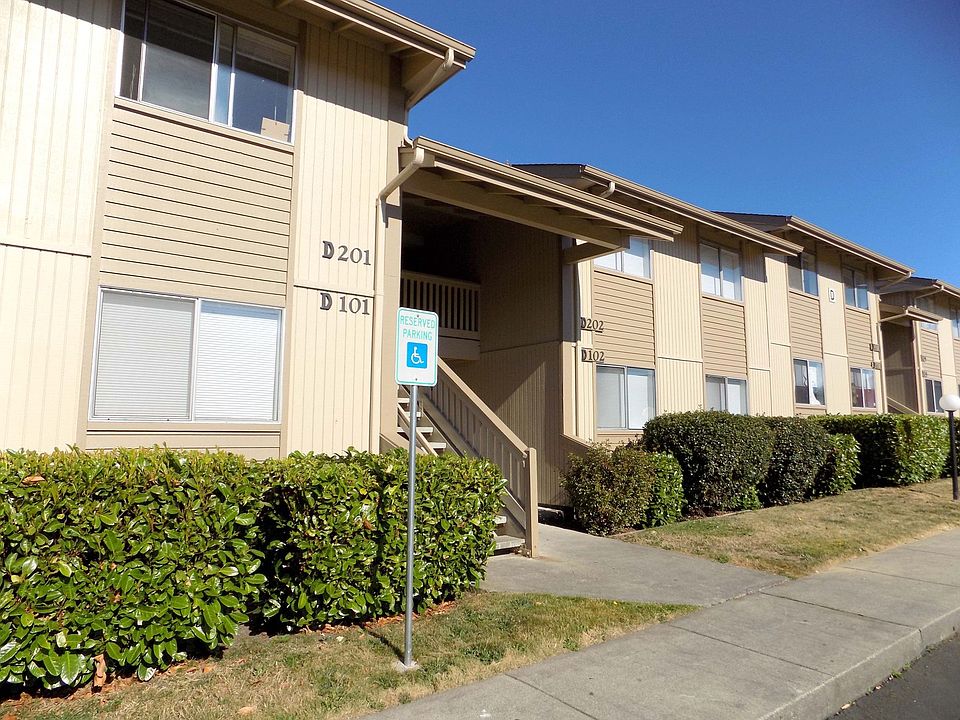 1st image of 151 S Oak Harbor St APT D104