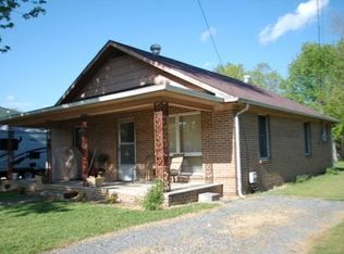 415 S 26th St, Middlesboro, KY 40965