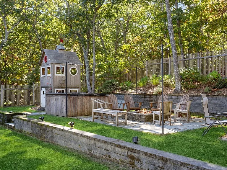 66 Pepperidge Ln — Photo 11