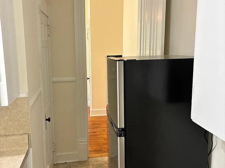 246 Charles Ave SE #1 — Photo 10