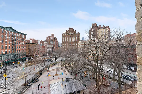 Sold by Douglas Elliman | media 6