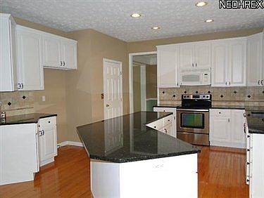 4th image of 2115 Southpointe Trl