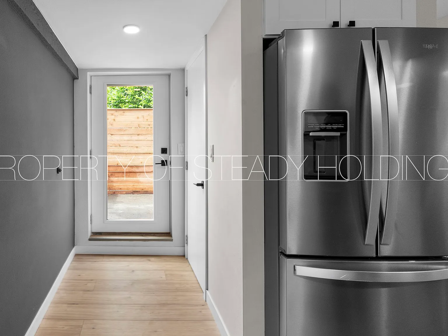 2 bed, 745 sqft, $2,700 — Photo 2