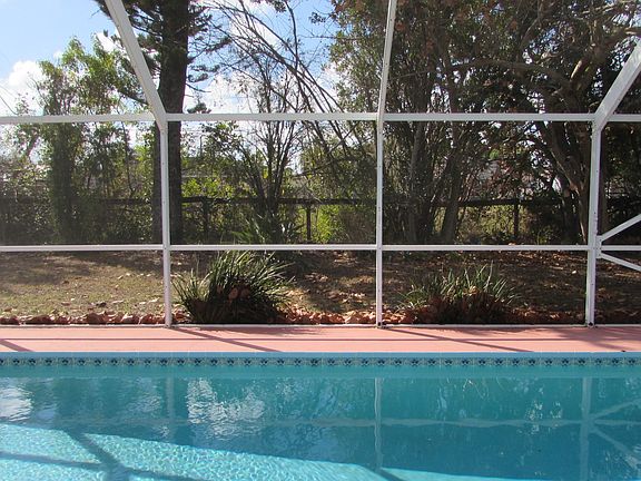 4th image of 192 SE Selva Ct