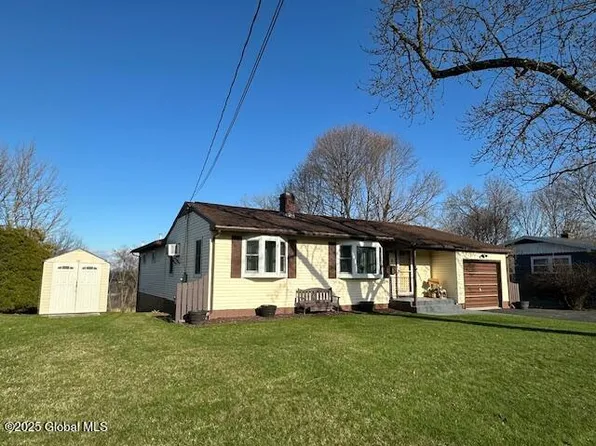 10 Ridge Road, Ravena, NY 12143