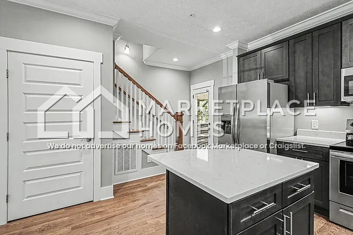 119 Bell St — Photo 8