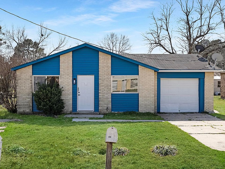 1st image of 2405 Mamie Dr