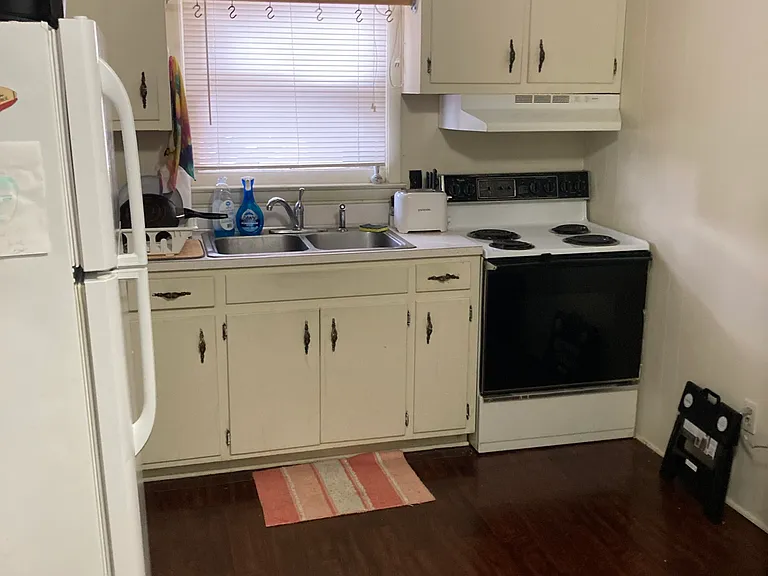 134 Mac St — Photo 3