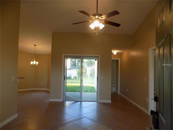4th image of 629 Gull Dr