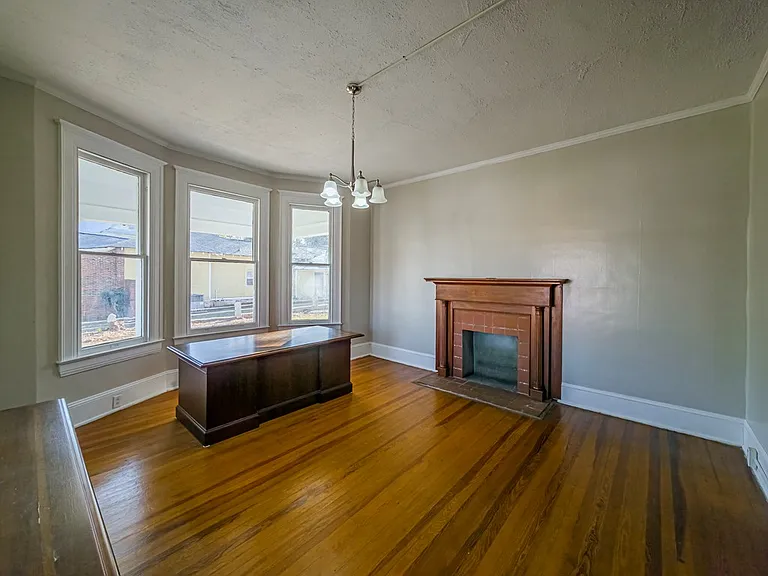 424 Park Ave N — Photo 29