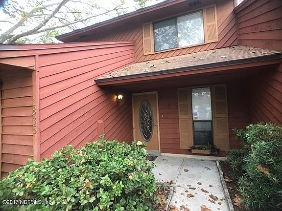 2nd image of 1835 Oak Water Dr