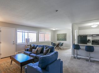 1 Lakeview Gdns APT 415, Natick, MA 01760