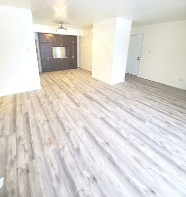 3rd image of 9114 W 140th St APT 1NE