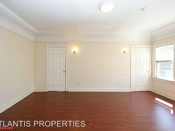 3rd image of 25 S 10th St APT 07