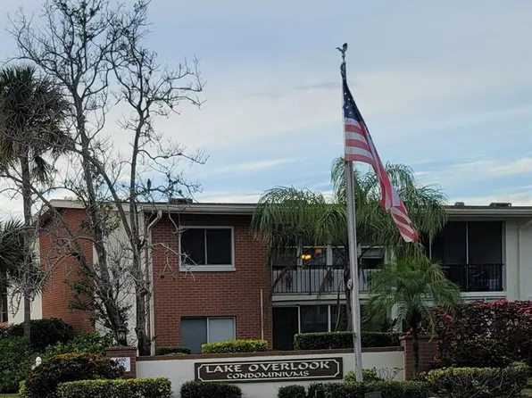 4570 Overlook Dr NE APT 178, Saint Petersburg, FL 33703