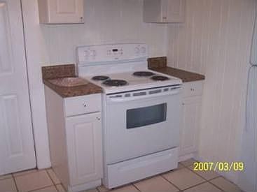 4th image of 214 7th Ave S