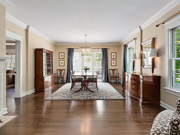 3rd image of 209 S Catherine Ave