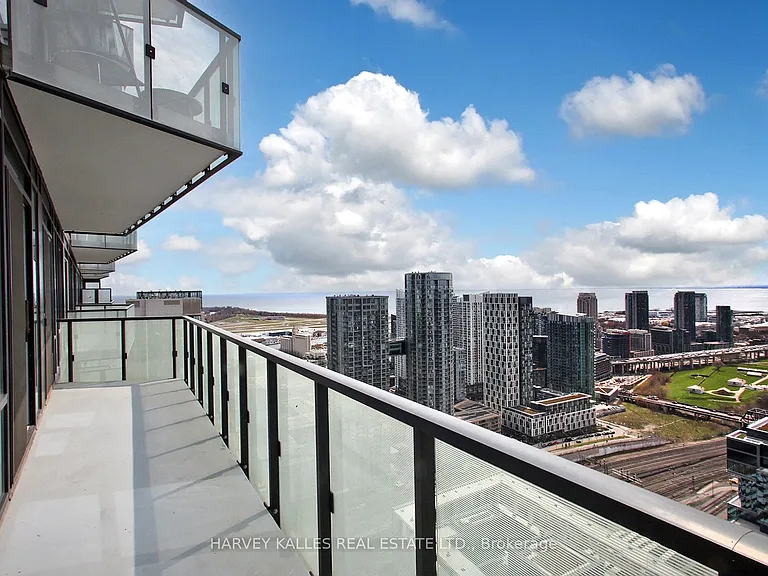 470 Front St W #3405 — Photo 34