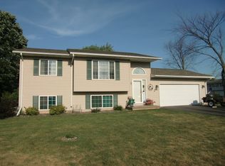 5507 Sunset St, Weston, WI 54476