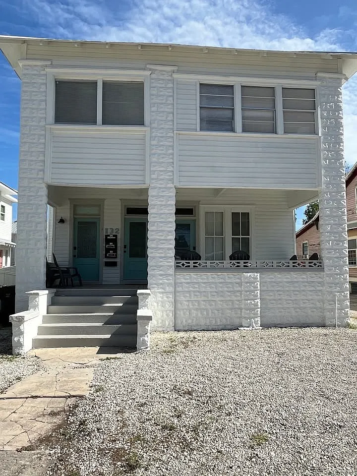 1 bed, 600 sqft, $1,900 — Photo 1