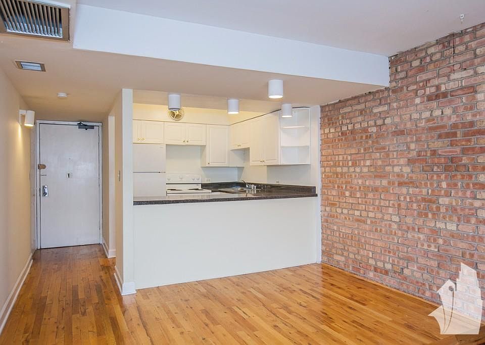 1st image of 1222 Lasalle St #E4