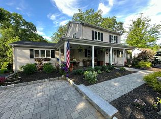 10 Highland Avenue, Ogunquit, ME 03907
