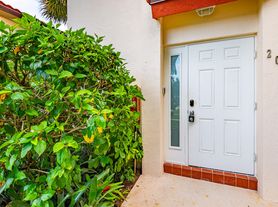 380 NW 67th St, Boca Raton, FL