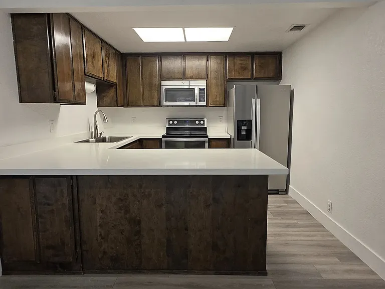 134 Globe Ave — Photo 5