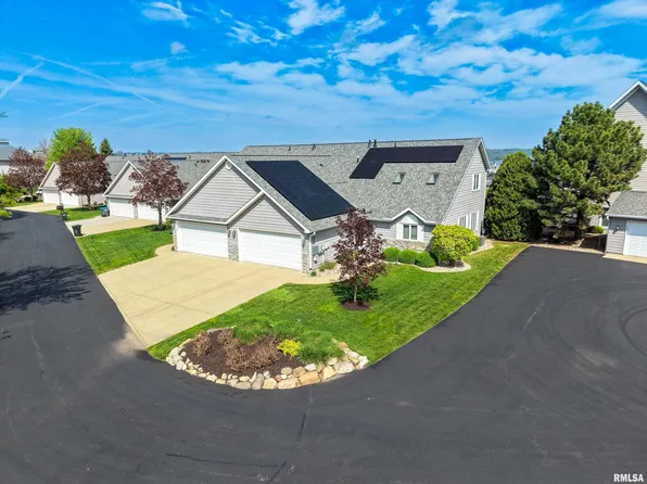 600 Harbor Pointe Dr, East Peoria, IL 61611