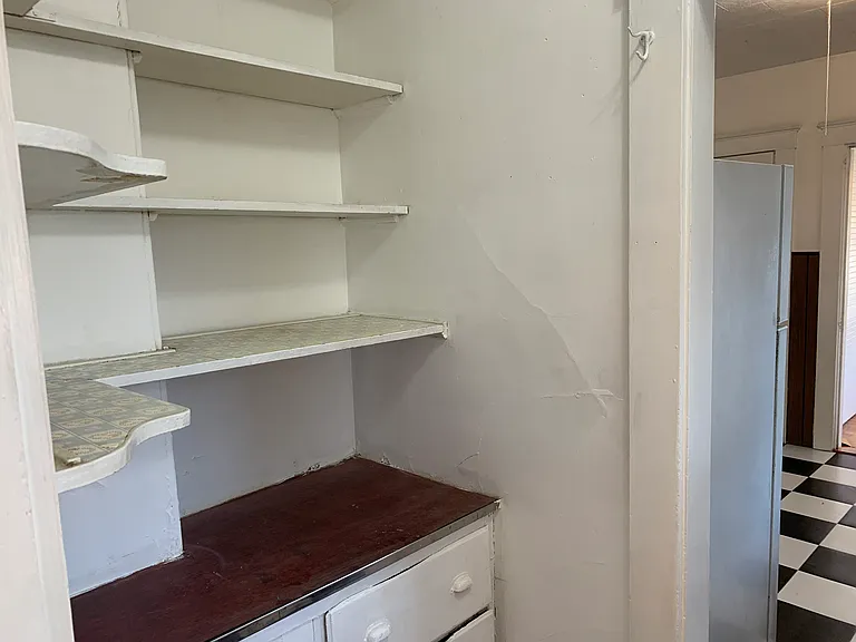 61 Washington St — Photo 7