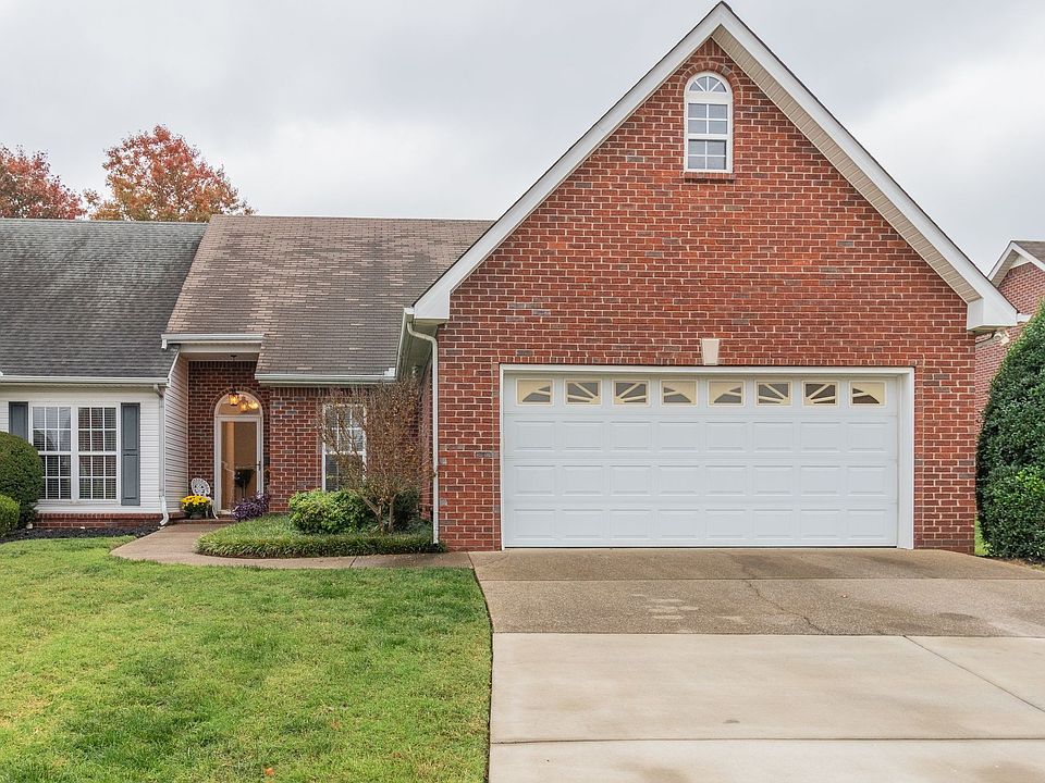 1st image of 411 Ravencliff Ct
