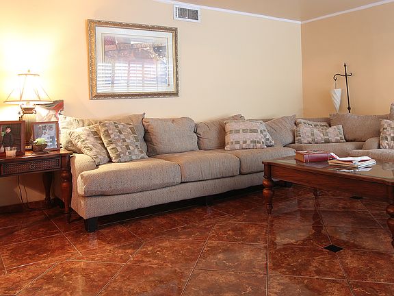 4th image of 3532 Parkside Dr