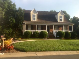 818 Trillium Ln, Winston Salem, NC 27127