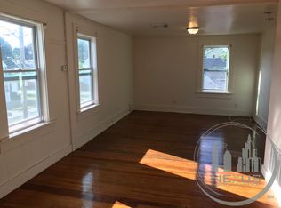 82 Ashton St #2L, Pawtucket, RI 02860