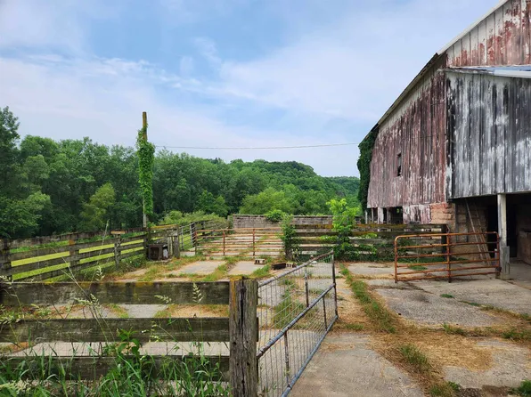 20118 56th Hwy, Elkader, IA 52043