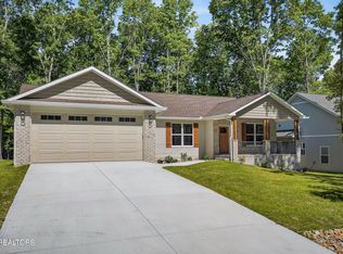 164 Hawes Cir, Crossville, TN 38558