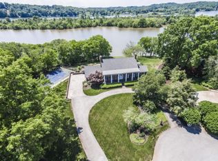 5520 River Point Cove Rd, Knoxville, TN 37919