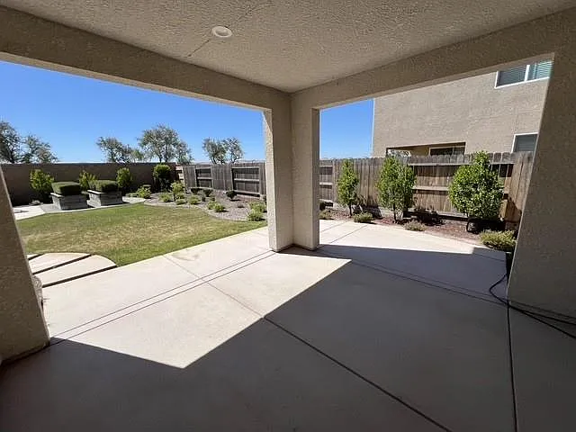 1229 Traverse Dr S — Photo 22