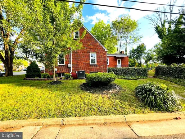 400 Duncan Ave, Front Royal, VA 22630