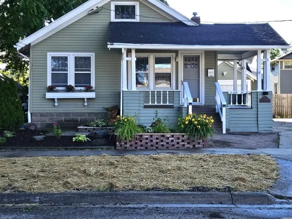 108 N Beech St, Flushing, MI 48433