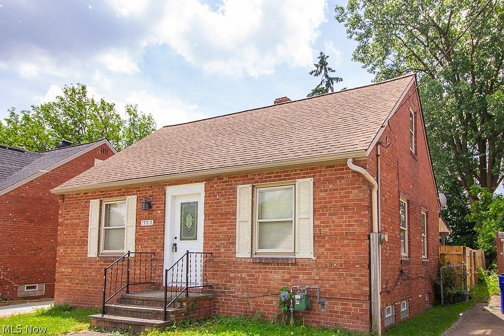 13317 Crossburn Ave, Cleveland, OH 44135 Zillow