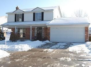 45489 Holmes Dr, Canton, MI