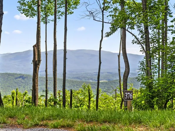 376 Calloway Mountain Rd, Talking Rock, GA 30175