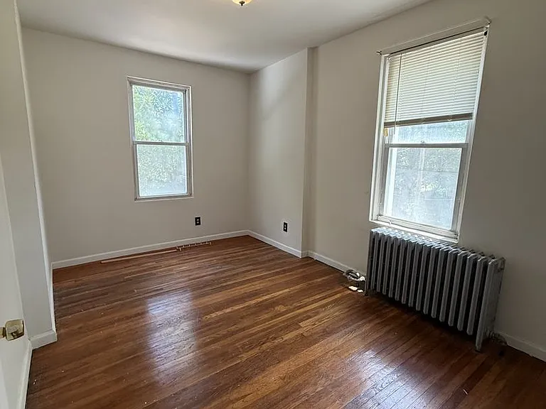 1101 Parker St — Photo 10